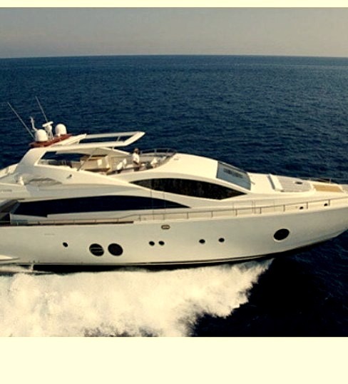 Luxury Speed Boat and Yacht